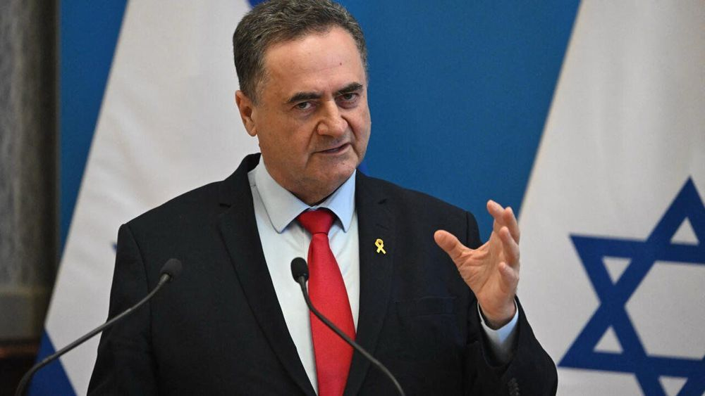 كاتس: حزب الله يلعب بالنّار 