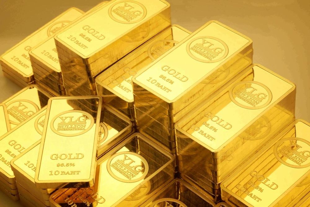 انخفاض أسعار الذهب عن أعلى مستوى على الإطلاق