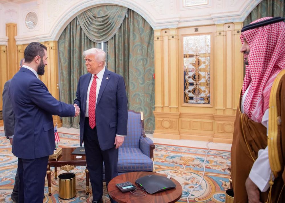 ماذا قال ترامب للشّرع... البيت الأبيض يكشف التفاصيل!