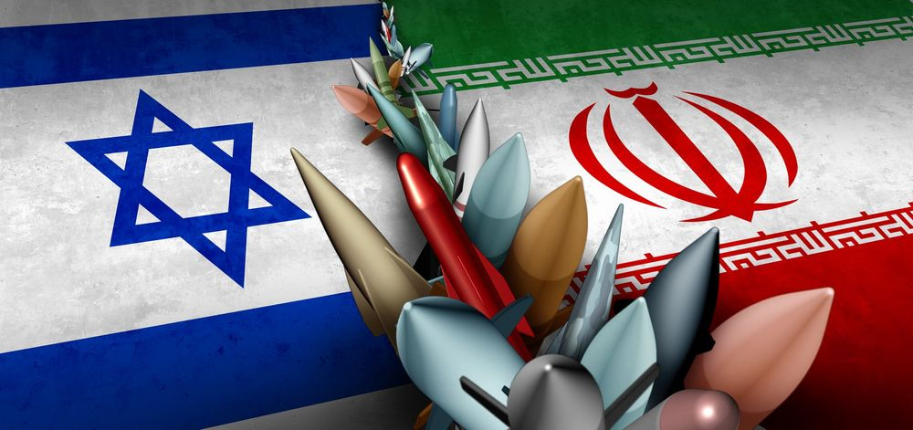 إسرائيل تدرس احتمالية شن هجوم مفاجئ على إيران
