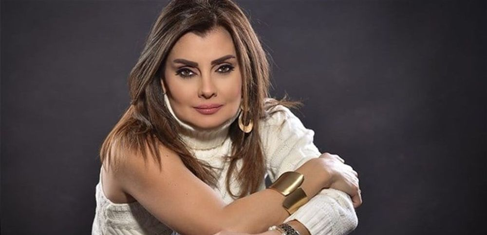 رصاصة طائشة تُصيب الإعلامية ندى أندراوس في طرابلس