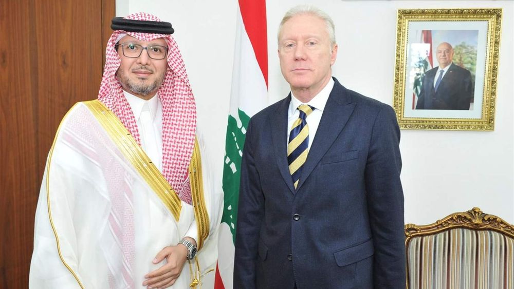 دعم السعوديّة للبنان.. ماذا جرى خلال لقاء رجّي وبخاري؟