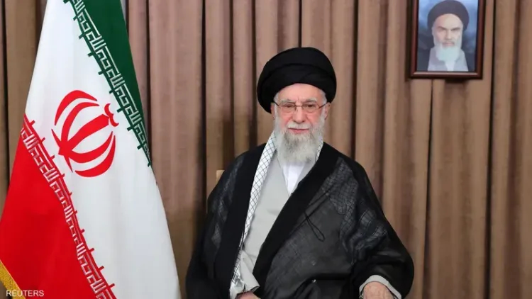 وزير إسرائيليّ يُهدد خامنئي: ستدفع الثمن!
