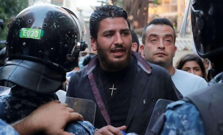ويليام نون يخضع للتحقيق