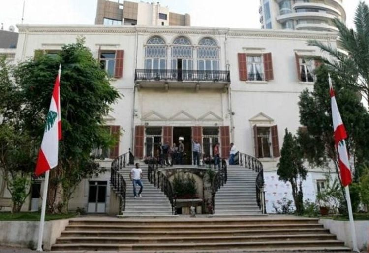 سفراء لبنان: معاشاتنا التقاعدية لا تُحتمل والانفجار آتٍ