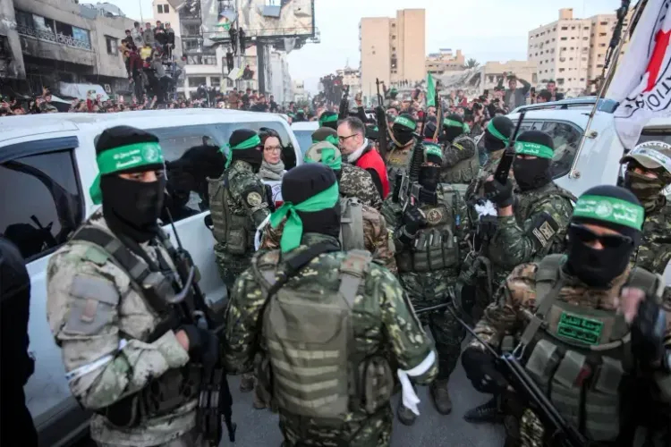 مشاورات لتحديد موعد لمفاوضات تبادل الأسرى في غزة