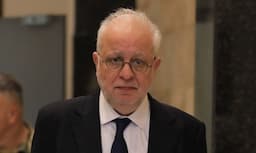 نصار يرّد على قاسم: لا يجوز لأي حزب أن يخاطب دولاً أخرى