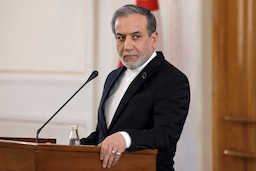 إيران تدعو للحوار الإقليمي وتهاجم إسرائيل: يجب ألّا نغفل!