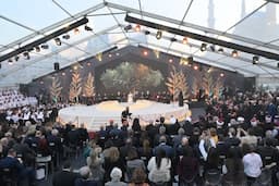 لقاء جامع للطوائف في ساحة الشهداء بمشاركة البابا لاوون