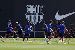 بالفيديو.. تمارين برشلونة وجيش المهدي!