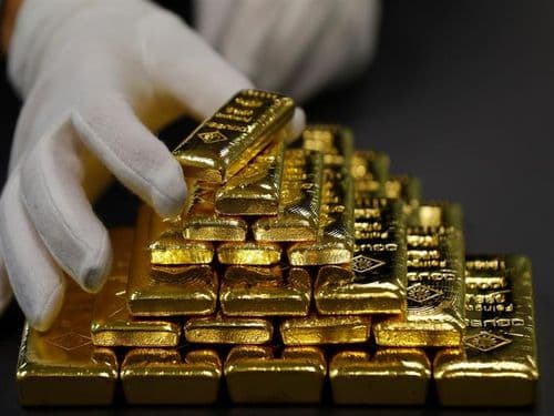 سعر الذهب يواصل ارتفاعه.. كم بلغ؟