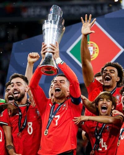 بعد التتويج بلقب دوري الأمم الأوروبية.. رونالدو يكشف عن مستقبله