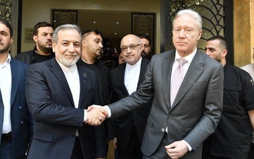 هل سيزور رجّي إيران؟