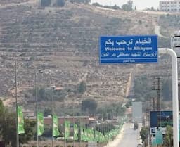 إصابة 4 أشخاص جرّاء قنبلة إسرائيليّة على الخيام
