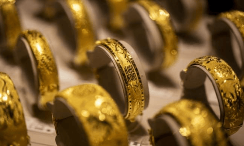 تبيع ذهباً مغشوشاً في طرابلس.. هل تعرفون عنها شيئاً؟ (صورة)