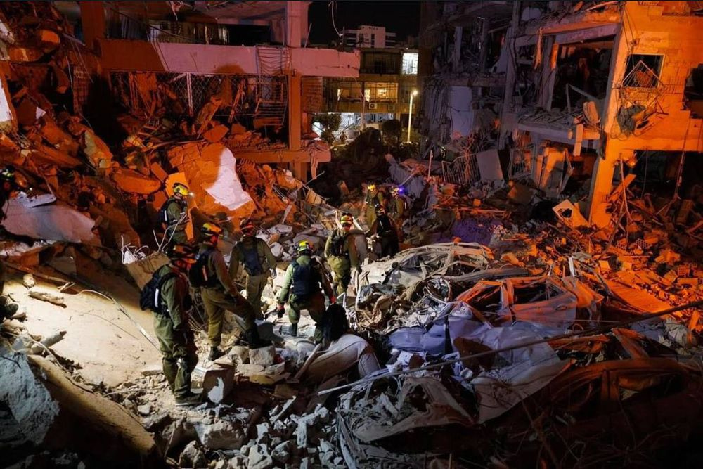 صواريخ إيران خارقة للتحصينات وعدد قتلى كبير في إسرائيل...