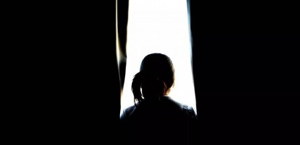 "تعرّضت للضرب من زوجي".. فنّانة شهيرة تكشف! (صور)