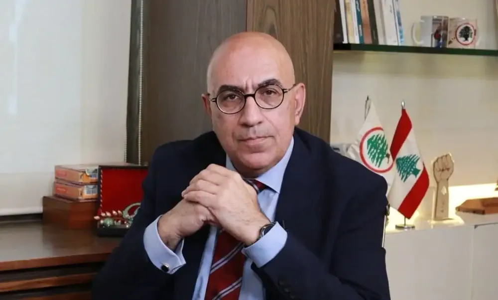 هل أُقيل شارل جبور من "القوات"؟ إليكم الحقيقة الكاملة