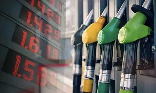 انخفاض في أسعار المحروقات… كم بلغت اليوم؟