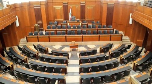 نائب يسخر من سمير جعجع.. اليكم ما قال!