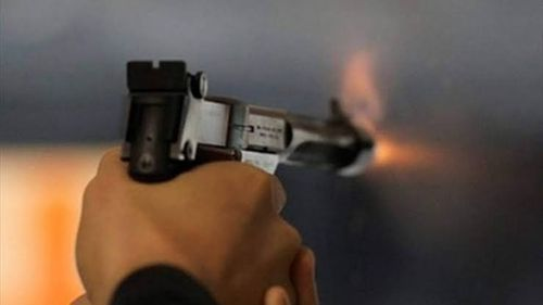 بالفيديو - شقيق فنان شهير بطل حادثة إطلاق نار!